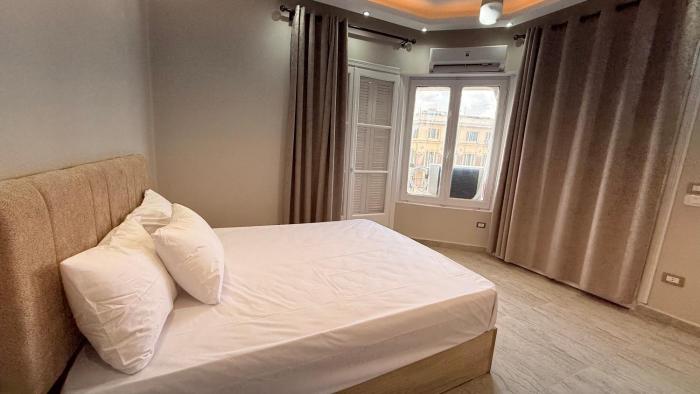 Downtown Cairo Apartment with Garden View 2 BR