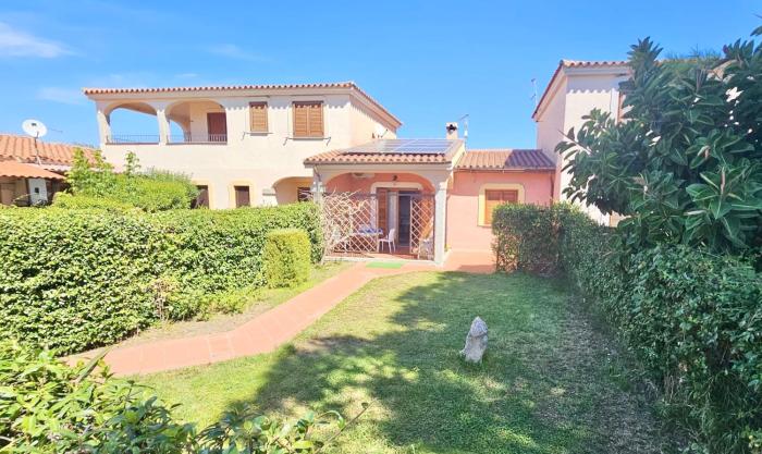 ISS Travel, Casa Lucky in San Teodoro just 500 mt from La Cinta beach