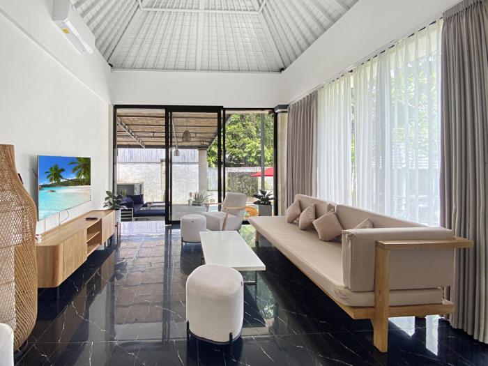 Pererenan Palm Villa