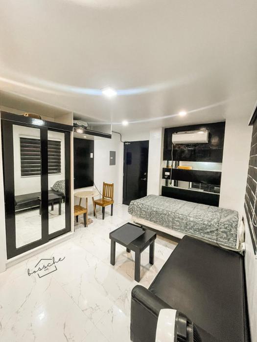 Kap Che BNB, Modern Minimalist Studio Type