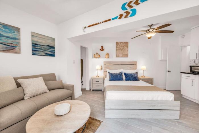 Hawksbill 101, Beach Studio, Heated Pool