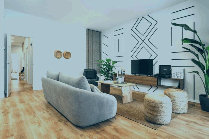 8 guests large apartment