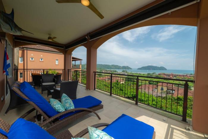 AltaVista 4C 3 bdr Ocean View in Los Suenos