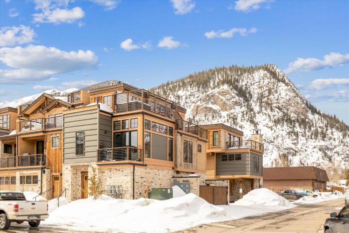 Experience the charm of Frisco in this spacious townhome, Decked Out Downtown, private hot tub