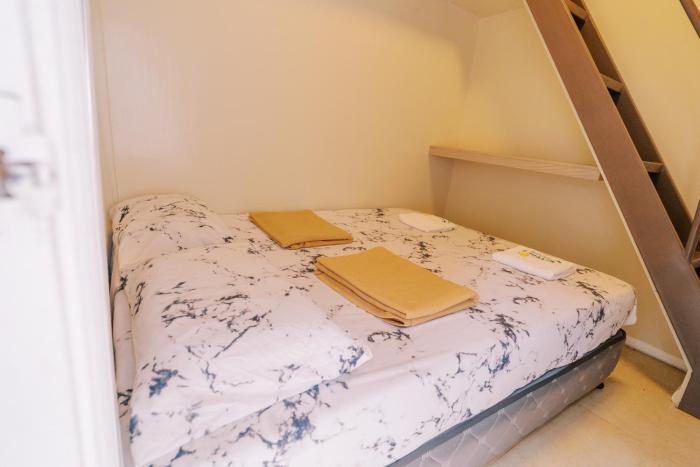 Serenity Busay Room 1
