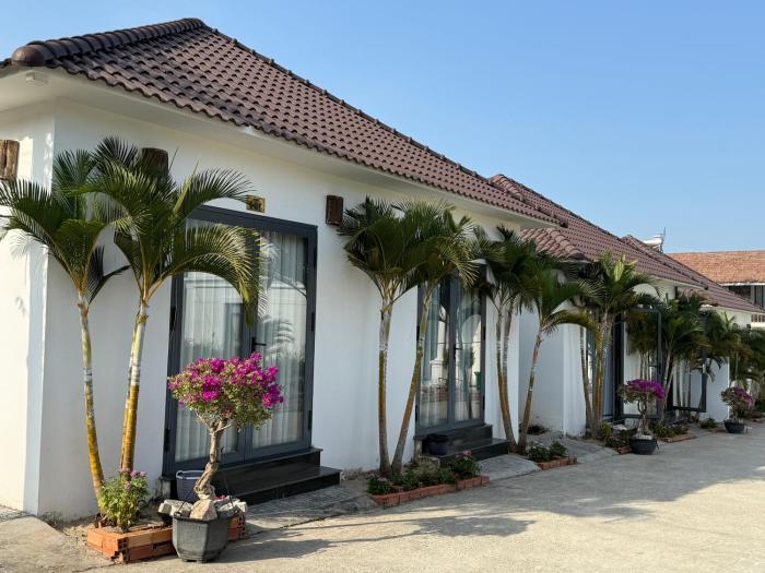 Peaceful Garden Bungalow