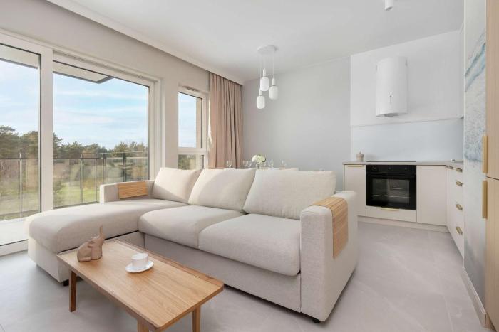 Modern Apartment Near the Sea with Parking & Air Conditioning by Noclegi Renters