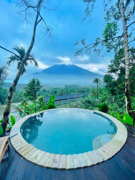 Vaylura Bali Bamboo House