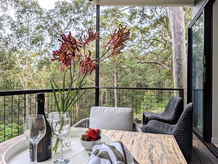 Stunning Bush Beach House! NEW!