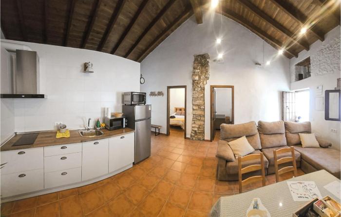 2 Bedroom Gorgeous Home In Grazalema