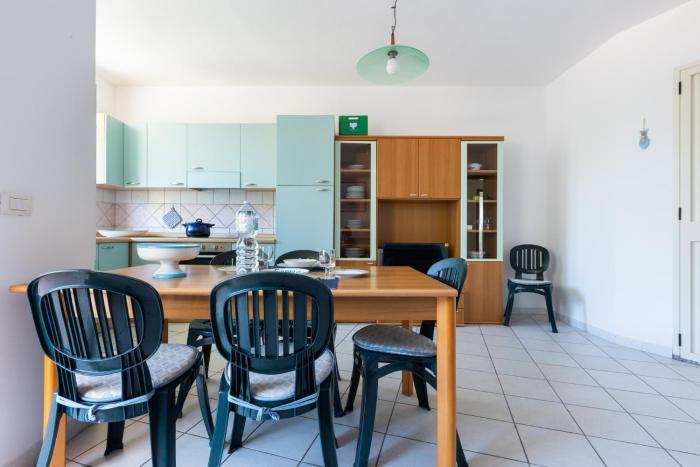 GuestHost - Cozy Flat with Terrace by the Sea