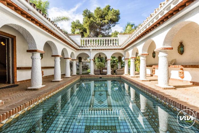 ViVi Homes - Villa Bella - Private pool - Garden