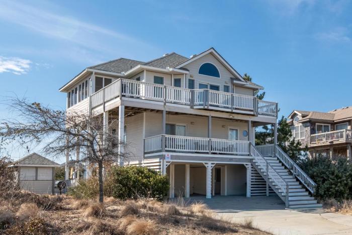Beach Please - Corolla, Oceanside, Pool, Hot Tub, Pet OK, YR Flex Stays