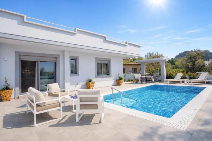 The Sisters Villa