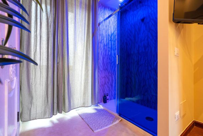 Domus Opera Comfort Suite 7 Guests 2 Baths Design Chromo-Shower Wi-Fi & AC