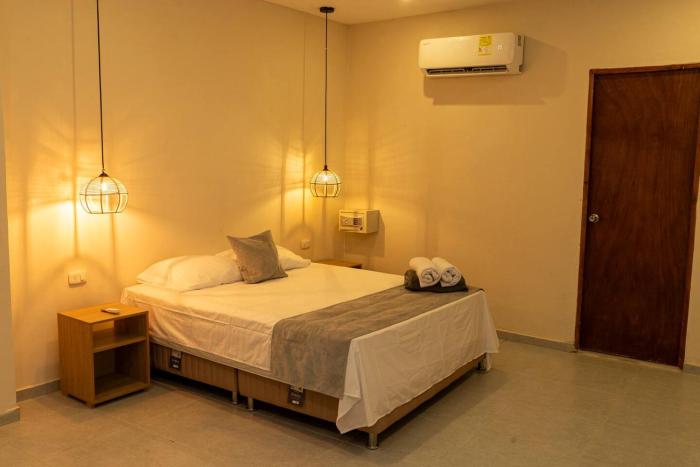 Apto Moneda 5 Colonial Charm Jacuzzi in the Heart of Cartagena