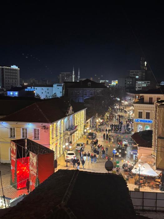 Pedestrian Street Center Apartment