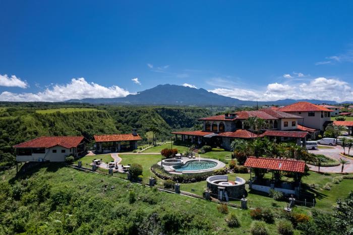 Hacienda Los Molinos Boutique Hotel & Villas