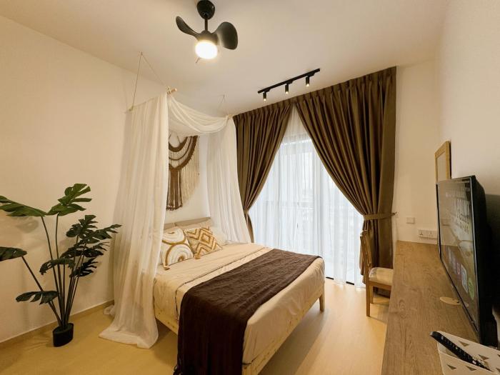 Skytrees Bukit Indah by HCK Dualkey-Unit 2Pax 4Pax