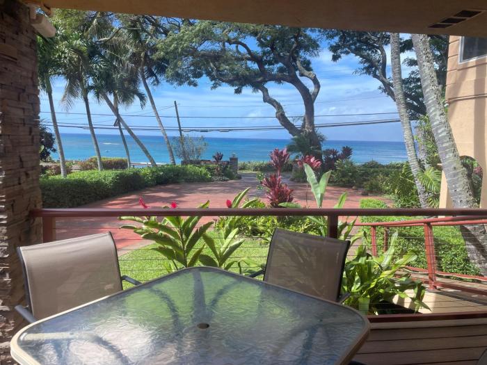 Maui Beach House B & B