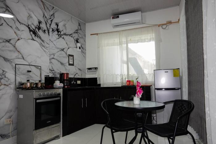 San Cristóbal Surf House II