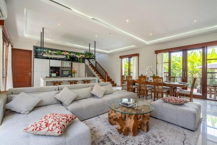 5BR FamilyVilla, Gym, Large Pool, Rice Field View