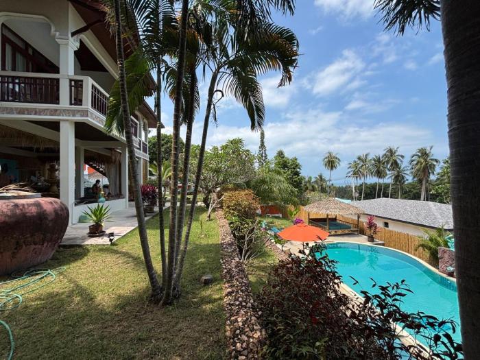 Villa Bleu Monkey Paradise