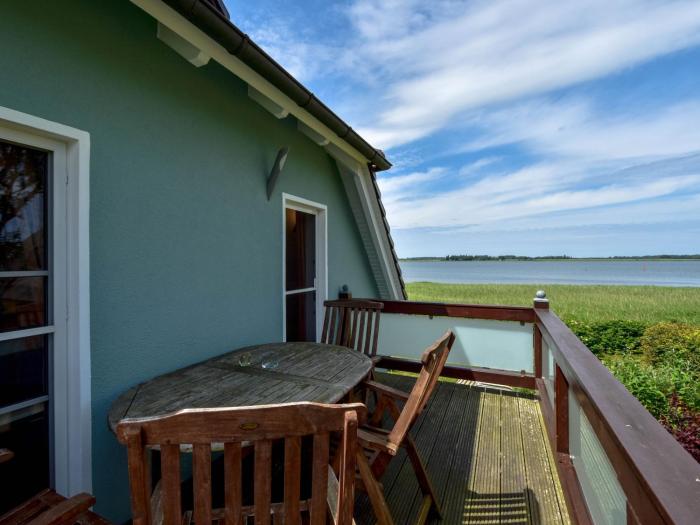 Fewo Boddenblick im OG - mit Blick auf den Breetzer Bodden
