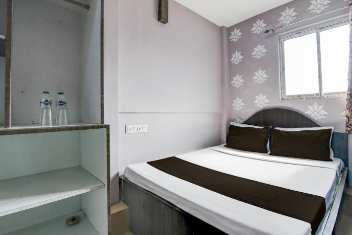 Hotel O by OYO Sharan Guest House