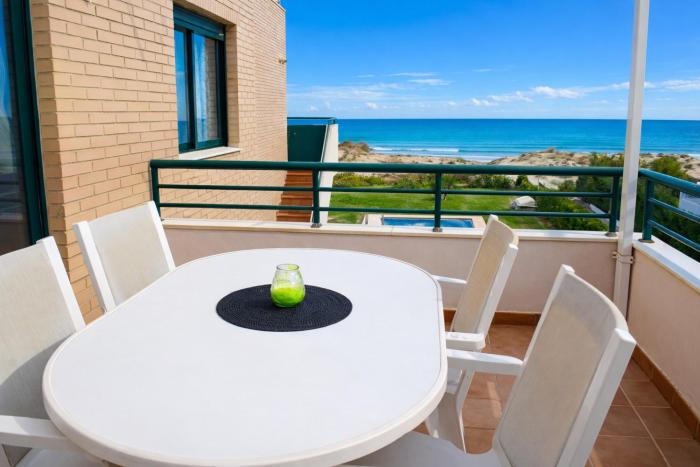 San Fernando Palace AT711