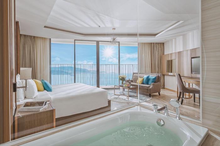 MERIDIAN BAY OCEANVIEW PANORAMA Nha Trang City Center