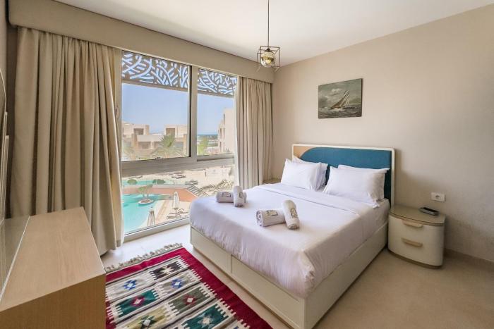 Modish & Magnific 2BDR Mangroovy Pool & Beach Access