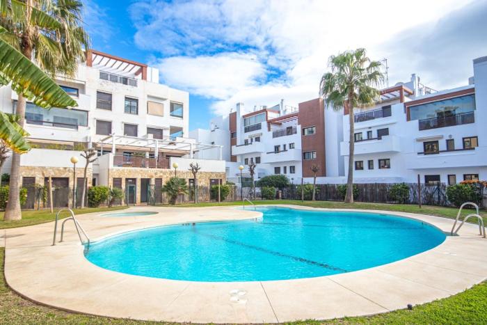 Calablanca walking distance to La Cala and beach