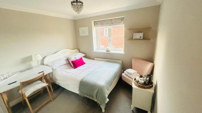 Cosy room near Poole, Dorset