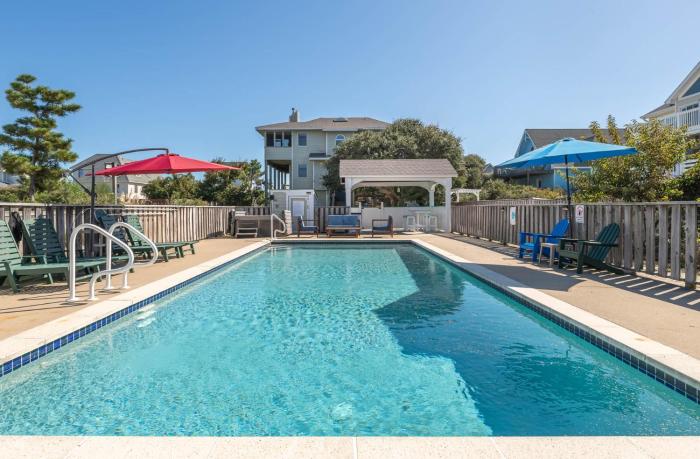 Corolla Beach Club - Ocean Sands, 110 Yards to Beach, Ocean View, Big Pool wPavilion, Hot Tub