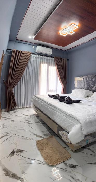 MH Villa Single Bed
