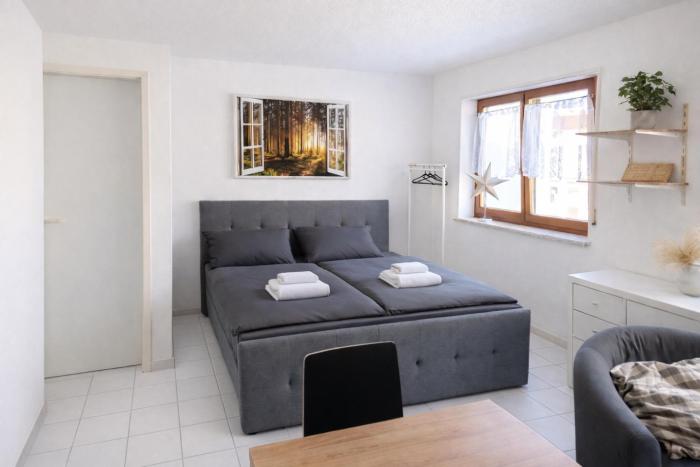 C&V 2 Personen 1 Zimmer WLAN SmartTV Boxspringbett