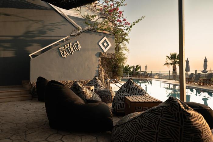 Zante Calinica Hotel