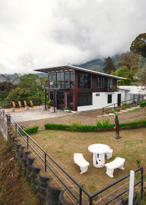Loft con hermosas vistas y Volcán Turrialba