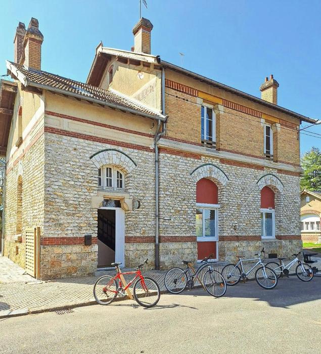 Former 1909 Family-Friendly Station In Normandy