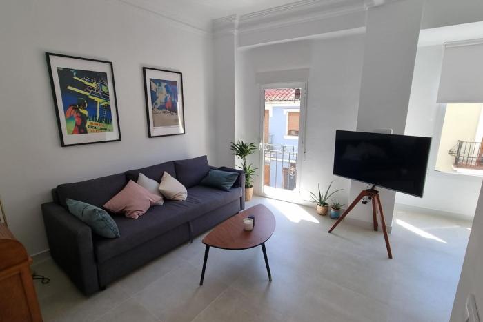 Romantic Apartment in Cabanyal by Virkin Suites