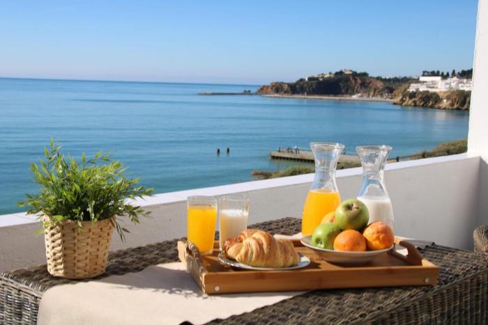 #003 Cottage By Home Holidays