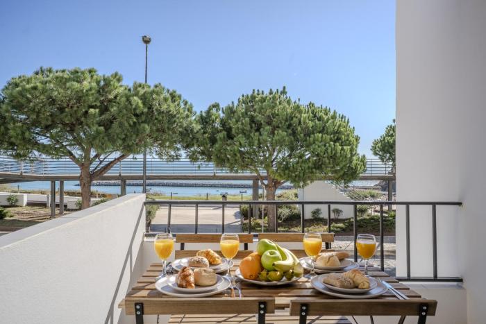 #351 Marina Apartment Central & Marina