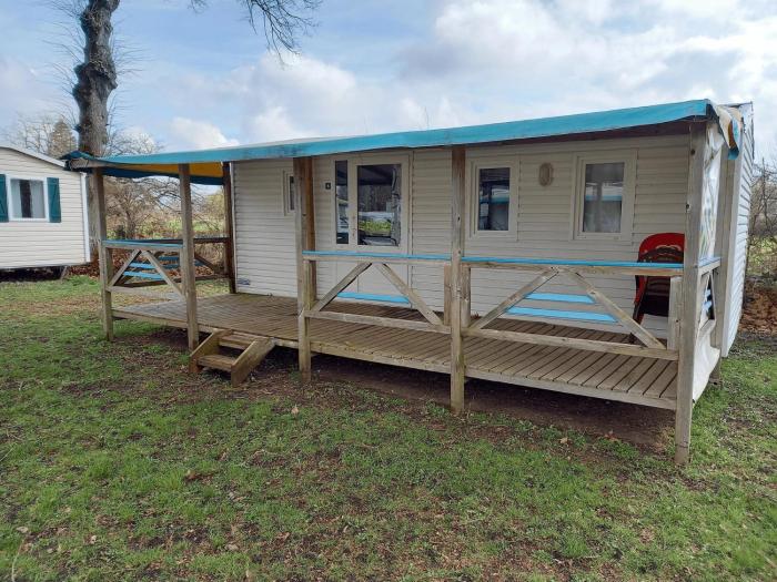 Camping 3 étoiles - efaicg