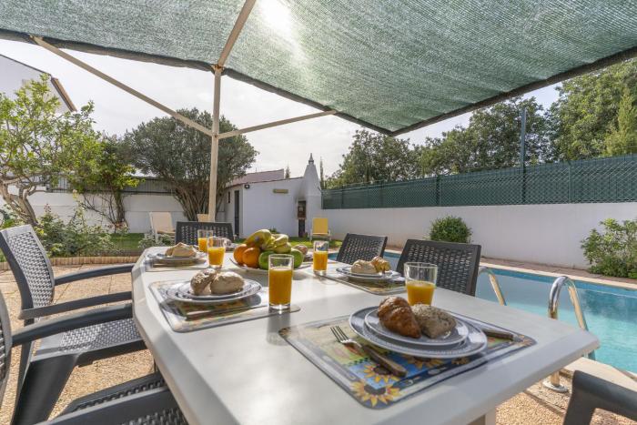 #350 Retiro do Abade by Home Holidays