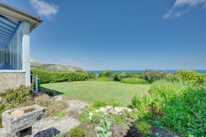3 Bed in Swanage oc-wy127