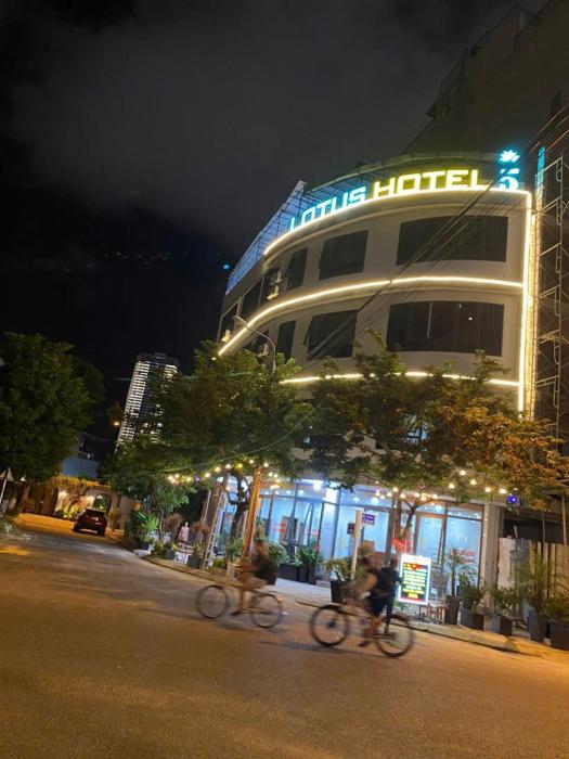 LotusHotel Đà Nẵng