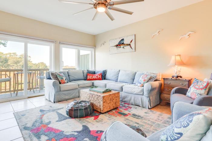 Boat, Swim, Walk to Beach! Dauphin Island Retreat