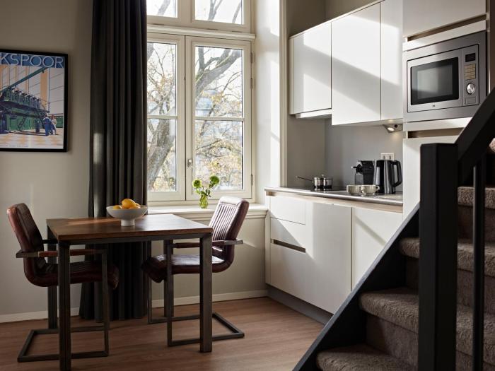 YAYS Amsterdam Maritime by Numa