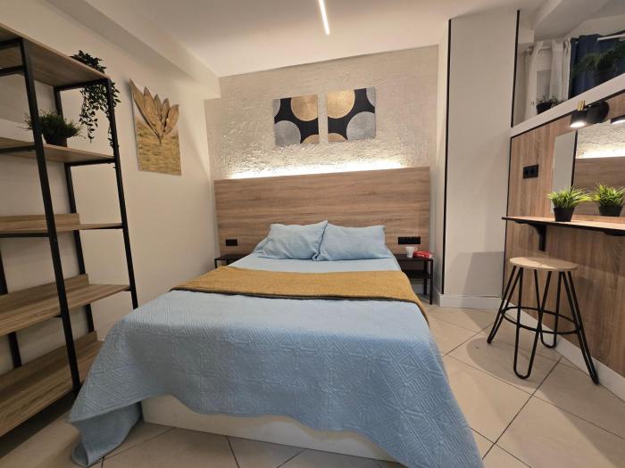 Estudios Céntricos 65